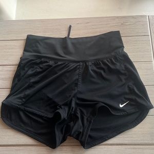 Nike Dri Fit Shorts ✔